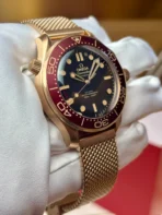 OMEGA Seamaster 300m diving watch automatic mechanical movement 42mm black dial - Image 3