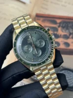 OMEGA Speedmaster Professional Moonwatch Automatic Mechanical Movement Professional Moonwatch Master Chronometer Chronograph Tachymeter Multifunction 42mm Green Dial - Image 2