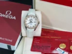Omega Seahorse Series AQUA TERRA 150m Automatic Mechanical Movement 150m Waterproof Women's Watch Swiss Watch 30mm Mother-of-pearl Dial Leather Strap - Image 3