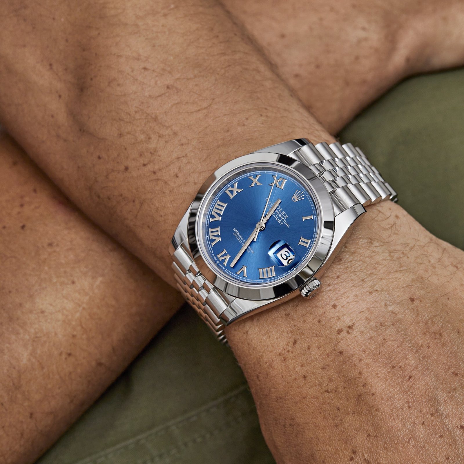 rolex-datejust-126300-stainless-steel-blue-roman-dial-jubilee-2024-rolex-42138628620532.jpg 2025 Watch Datejust 126300 Stainless Steel Blue Roman Dial Jubilee (2024) - Image 1