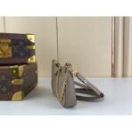 Easy Pouch On Strap - Image 8
