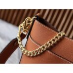 Lock and Walk - Image 12