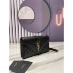 ENVELOPE SMALL IN QUILTED GRAIN DE POUDRE EMBOSSED LEATHER - Image 3