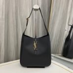 LE 5 ?? 7 SUPPLE SMALL IN GRAINED LEATHER - Image 9