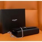 KATE MEDIUM IN GRAIN DE POUDRE EMBOSSED LEATHER - Image 7