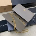 KATE MEDIUM IN GRAIN DE POUDRE EMBOSSED LEATHER - Image 12