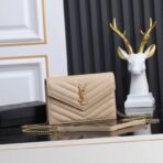 CASSANDRE ENVELOPE CHAIN WALLET IN GRAIN DE POUDRE LEATHER - Image 9