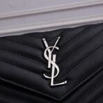 CASSANDRE ENVELOPE CHAIN WALLET IN GRAIN DE POUDRE LEATHER - Image 5