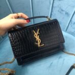 SUNSET CHAIN WALLET IN CROCODILE-EMBOSSED SHINY LEATHER - Image 5