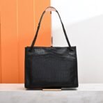 NIKI SHOPPING IN CROCODILE-EMBOSSED LEATHER - Image 8