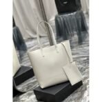 SHOPPING SAINT LAURENT IN LEATHER - Image 12