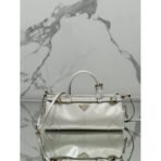 Prada Re-Edition 2002 small leather shoulder bag - Image 9
