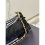 Prada Re-Edition 2002 medium leather shoulder bag - Image 4