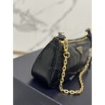 Prada Re-Edition 2002 medium leather shoulder bag - Image 3