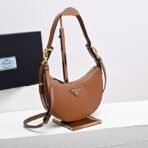 Prada Arqu?? leather shoulder bag - Image 8