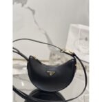 Prada Arqu?? leather shoulder bag - Image 8