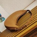 Prada Arqu?? large leather shoulder bag - Image 6