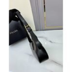 Small leather shoulder bag - Image 6