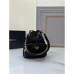 Prada Re-Edition 1995 Cha?ne Re-Nylon shoulder bag - Image 7