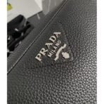 Medium leather bag - Image 4