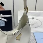 Leather shoulder bag - Image 5