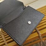 Saffiano leather shoulder bag - Image 3