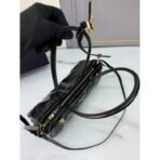 Medium leather handbag - Image 4