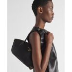 Small leather handbag - Image 11