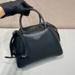 Small leather Prada Supernova handbag - Image 9