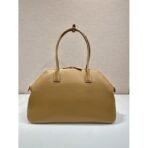 Large leather tote bag with zipper closure - Image 6