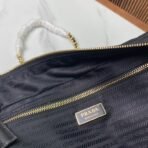 Prada Re-Edition 1995 Cha?ne large Re-Nylon bag - Image 3