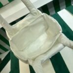 Large padded Re-Nylon tote bag - Image 4