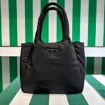 Large padded Re-Nylon tote bag - Image 9