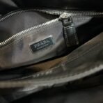 Large padded Re-Nylon tote bag - Image 11