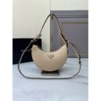 Prada Arqu?? leather shoulder bag - Image 7