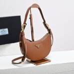 Prada Arqu?? leather shoulder bag - Image 7
