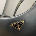 Prada Arqu?? leather shoulder bag - Image 6