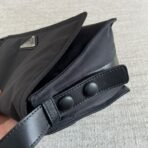 Small padded Re-Nylon shoulder bag - Image 9