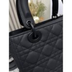 medium  Lady Dior bag Ultramatte Cannage Calfskin - Image 8