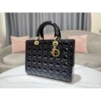 Large Lady Dior bag Lacquer leather - Image 8