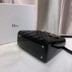 Medium Lady Dior Lacquer leather  Bag - Image 4