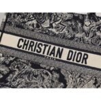 Medium Dior Book Tote bag - Image 10