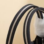 Small Diro Book Tote bag - Image 13