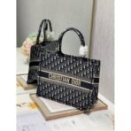 Medium Dior Book Tote bag - Image 9