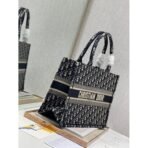 Medium Dior Book Tote bag - Image 8