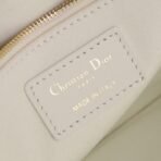 Small Diro Book Tote Cowhide  bag - Image 4