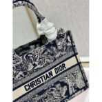 Small Diro Book Tote Cowhide  bag - Image 8
