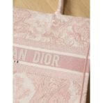 Medium Dior Book Tote bag - Image 11