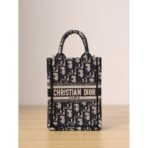 Mini vertical Book Tote bag - Image 6