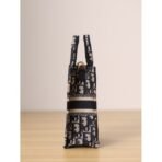 Mini vertical Book Tote bag - Image 4